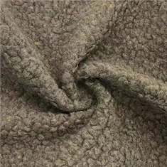 Gestrickter Fleecestoff aus Lammwolle